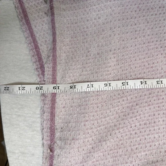 We The Free Purple Pink Waffle Knit Distressed Cropped oversized Hoodie large - Picture 3 of 5